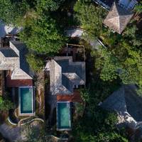 Villa - Beach Front