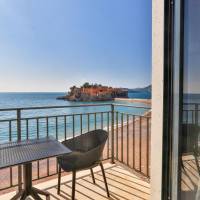 Family Room with Sea View