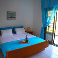 Two-Bedroom Apartment (5 Adults)