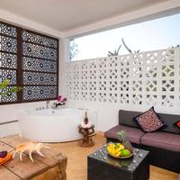 Luxury Superior Family Room