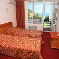 Double or Twin Room with Side Sea View