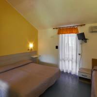 Double Room  with extra bed (2 Adults + 1 Child)