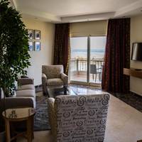 Suite with Spa Bath