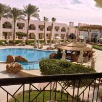 Double or Twin Room with Pool View