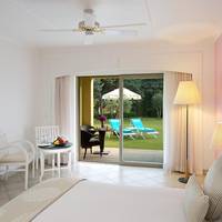 Deluxe King Garden View