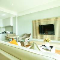 One-Bedroom Apartment with Sofa Bed