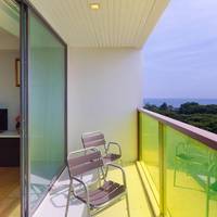 Studio Apartment with Partial Sea View