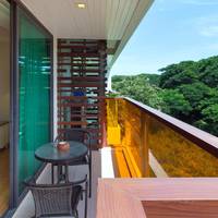 Studio Apartment with Garden View