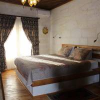 Deluxe Double Room with Bath