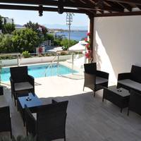 Double or Twin Room with Sea View