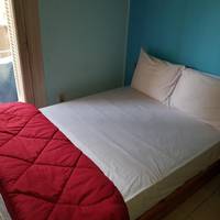 Single Room with Shared Bathroom