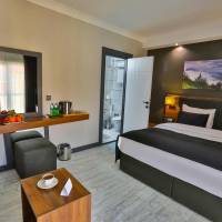Deluxe Double Room with Shower