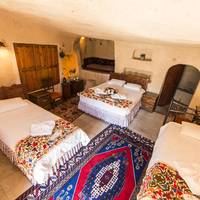 Cave Suite