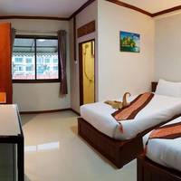 Twin Room with Private Bathroom