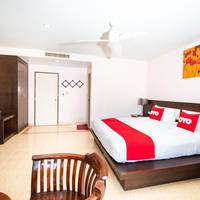 Deluxe Double or Twin Room with Pool Access