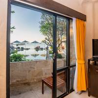 Ocean View Villa with One-way Airport Transfer