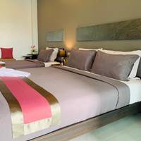 Deluxe Family Room