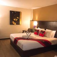 Superior room with Street View (No balcony) 