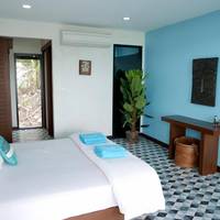 Villa with Sea View