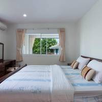 Three-Bedroom Apartment with Garden View (No in Room Wifi)