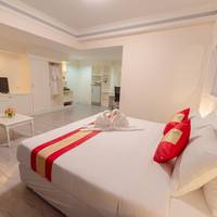 Grand Deluxe Room