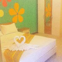 Cottage (M)