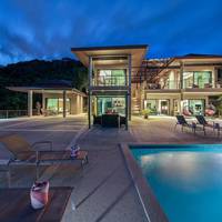 Villa with Sea View