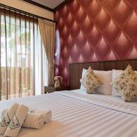 Superior Double or Twin Room with Pool View