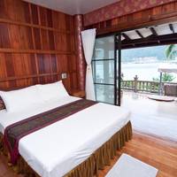 Deluxe Thai Villa with Sea View