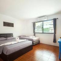 Family Room (3 Adults)