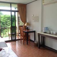 Quadruple Bungalow with Garden View