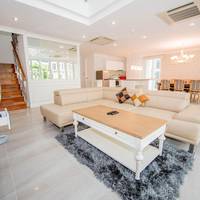 Duplex Apartment with Pool Access - E104