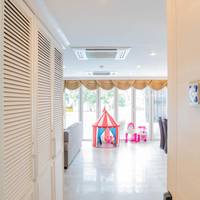 Duplex Apartment with Pool Access - E105