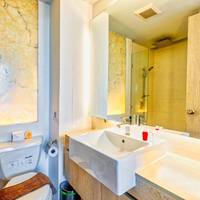 Deluxe Double Room with Pool View