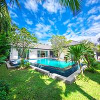 Four-Bedroom Villa with Private Pool and Garden