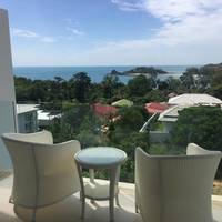 Three-Bedroom Townhouse with Seaview and Private Pool