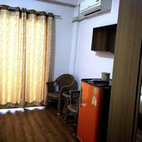 Deluxe Double Room (2 Adults + 1 Child)