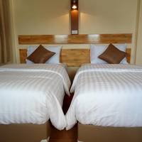 Twin Room with Private Bathroom