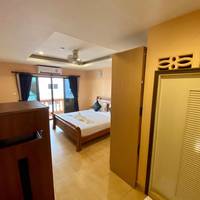 Grand Deluxe Double Room with Balcony