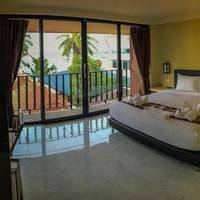 Double Room with Balcony and Sea View