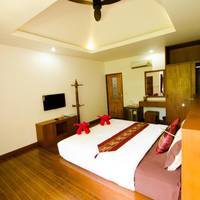 Superior King Room with Garden View