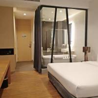 Deluxe Room - One Way Transfer