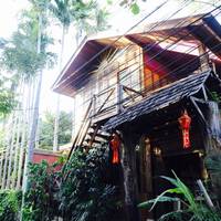 Golden House with Free One Way Airport Transfer