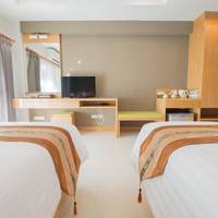 Superior Double Room with Two Double Beds with Garden View