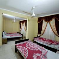 Triple Room with Shared Bathroom
