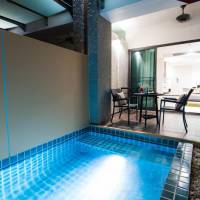 Deluxe Double Room with Small Pool