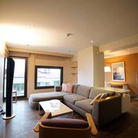 Apartment with Garden View