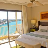 Deluxe One-Bedroom Suite