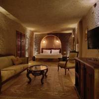 Family Cave Suite