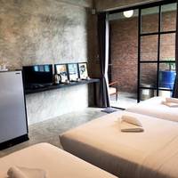 Triple Room with Private Bathroom